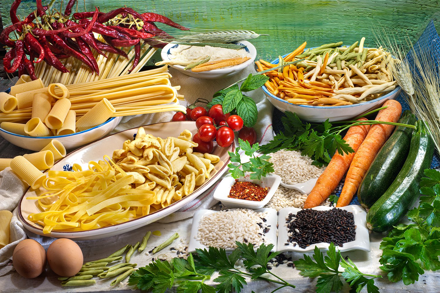 Pasta, riso e ingredienti della cucina italiana